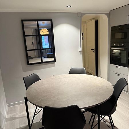 Modern Familjelaegenhet Apartment ซุนด์สวาลล์ ภายนอก รูปภาพ